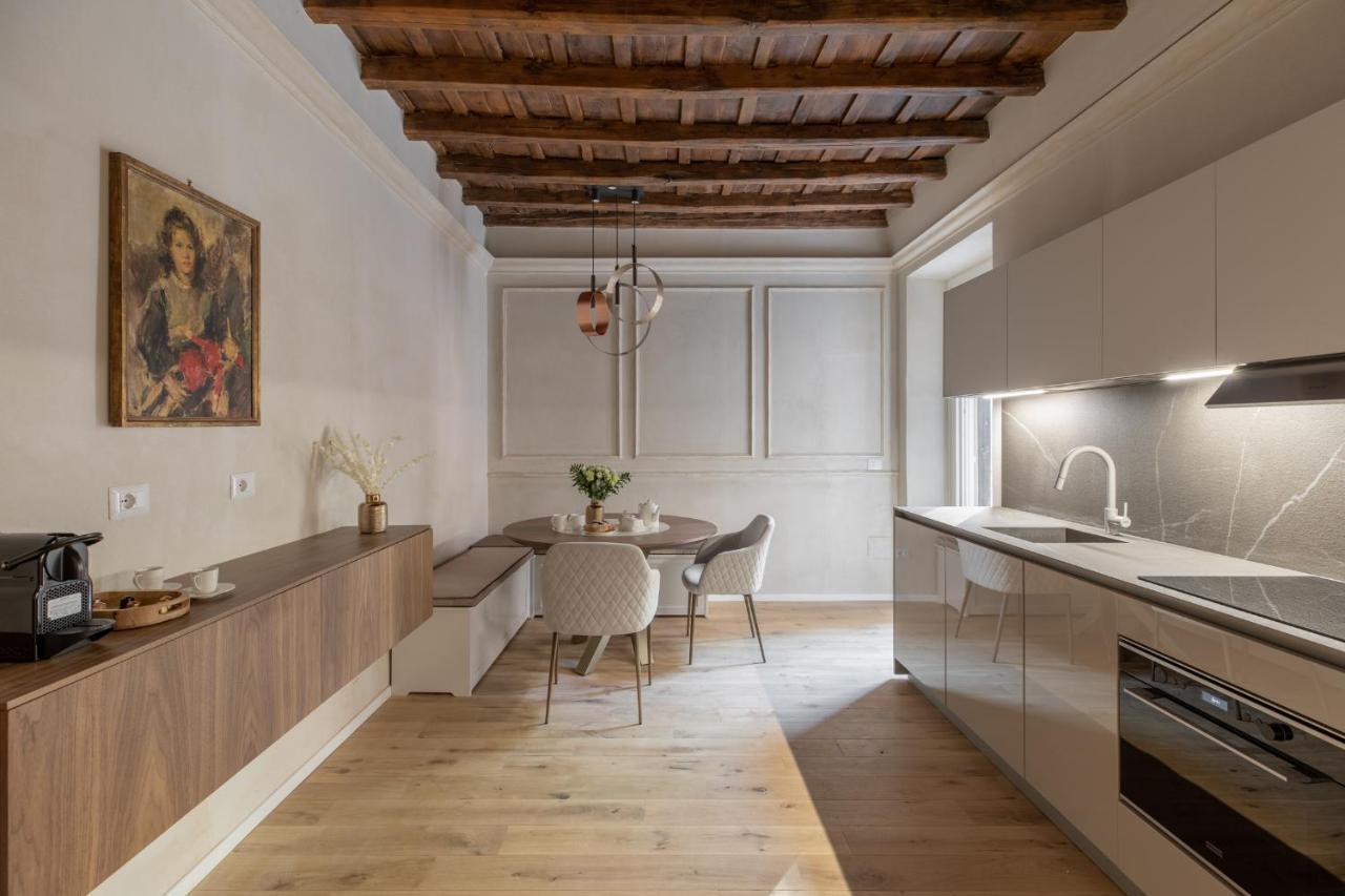 Appartement Iflat The Trastevere's Stairway Rome